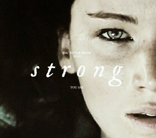Panem today, Panem tomorrow, Panem forever.  Tributo Voluntaria.            |Katniss Everdeen ~ Peeta Mellark ~ Gate Hawthorne| *Español-Inglés*