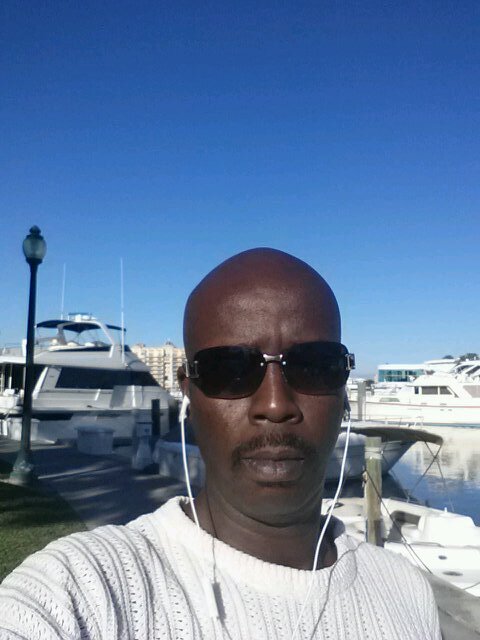 Dazur1fl's profile picture. 