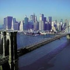 http://t.co/pdeZOW2S7x provides cool #NYC #tours all over the city.
Great limos. Stretched too. Great entertainment, food, dancing, bars. #Limos for Big Apple