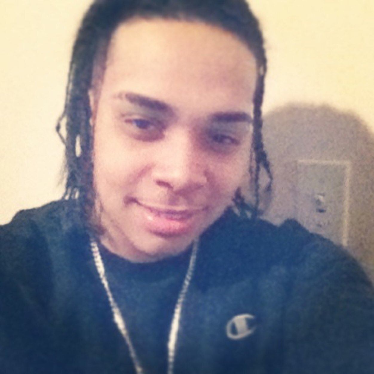 PUT IN SMOOTH WORK-F.O.E/LOVE LIFE :) SMOOTH GANG YA ERRD MUSIC IS MY LIFE!!! here ma email for bookings feats etc j-smooth585@yahoo.com facebook J-SMOOTH COLON