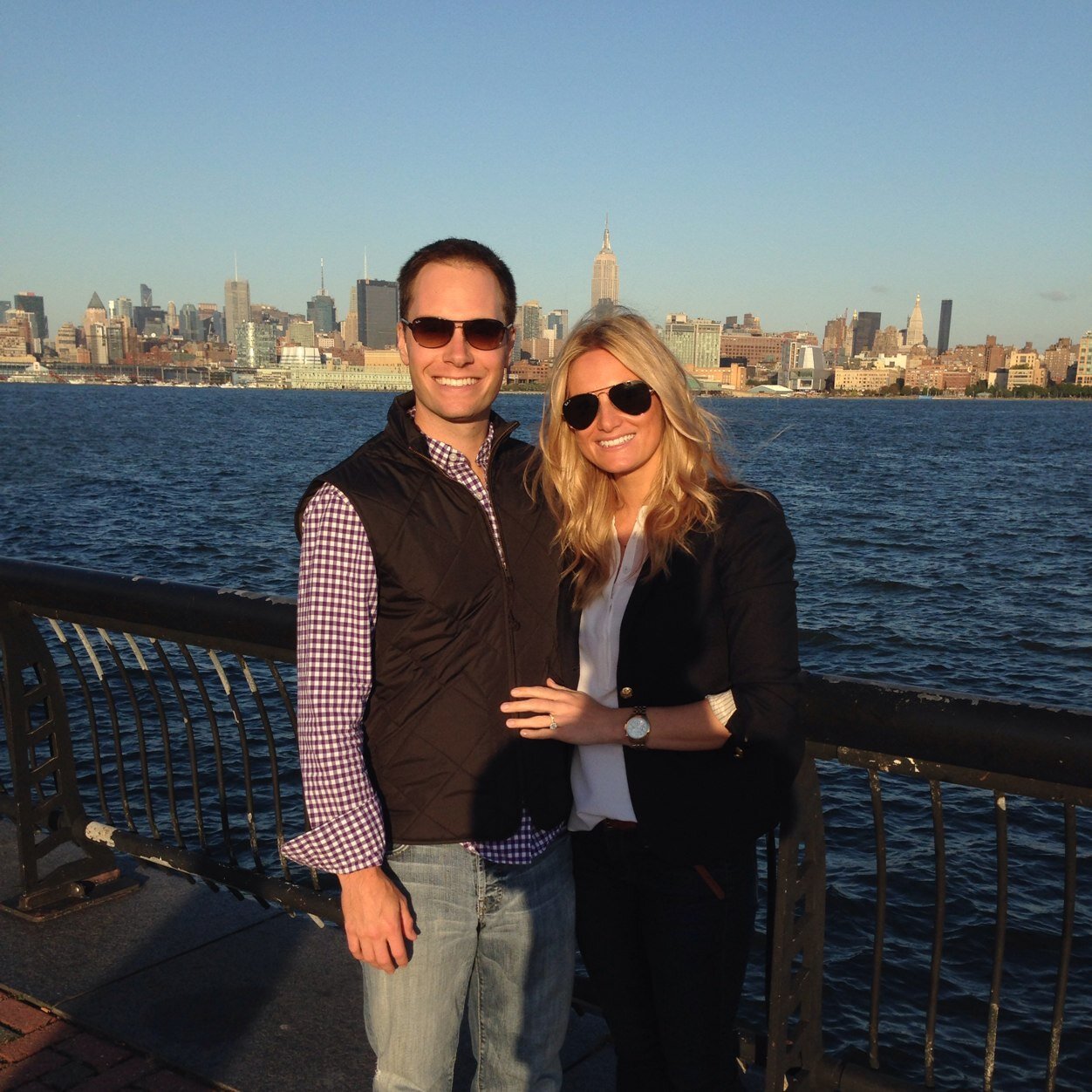 Danwalsh222's profile picture. Sports fan and occasional golfer, sleep enthusiast, frequent TV binger, skier AND snowboarder, but I spend most of my time as a family man