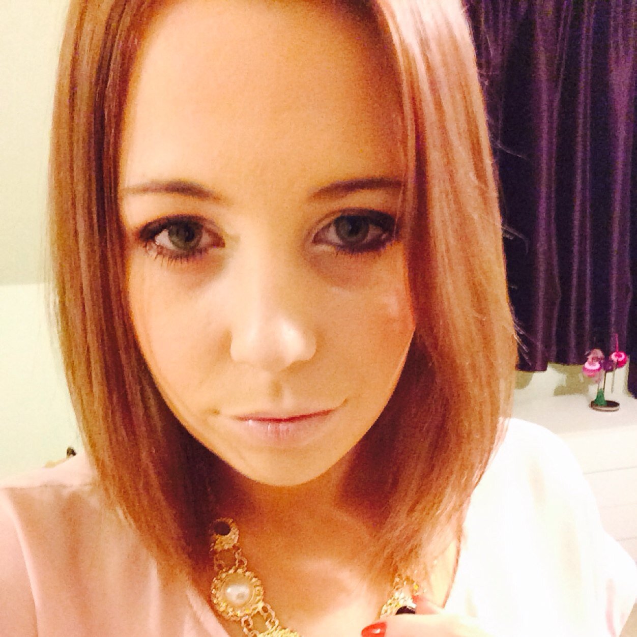Shauni barrett 
                                  20
                           Bedfordshire
                                  ❤️