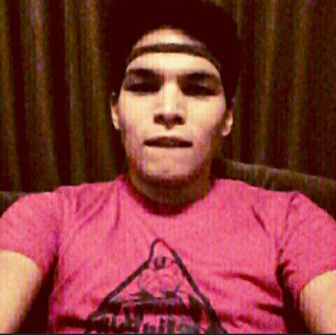 I'm a sack of insecurities but I'm also a sack of confidence .. so it's a very exotic mix! =]
