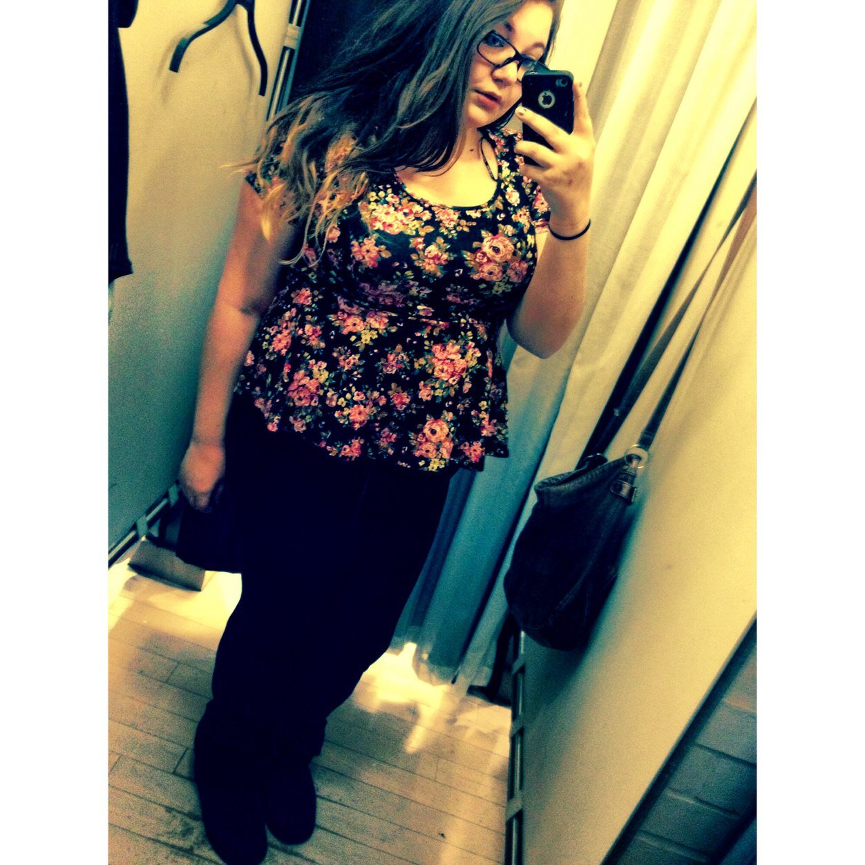 live free with good vibes ✌️✨