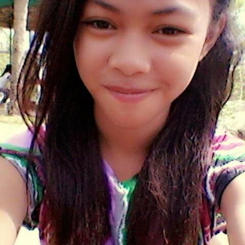 do hyeon is not my real name it just for fun my real name is sittie ;) i love to dance and sing :) i'm a kpop lover XD anime lover ^_^