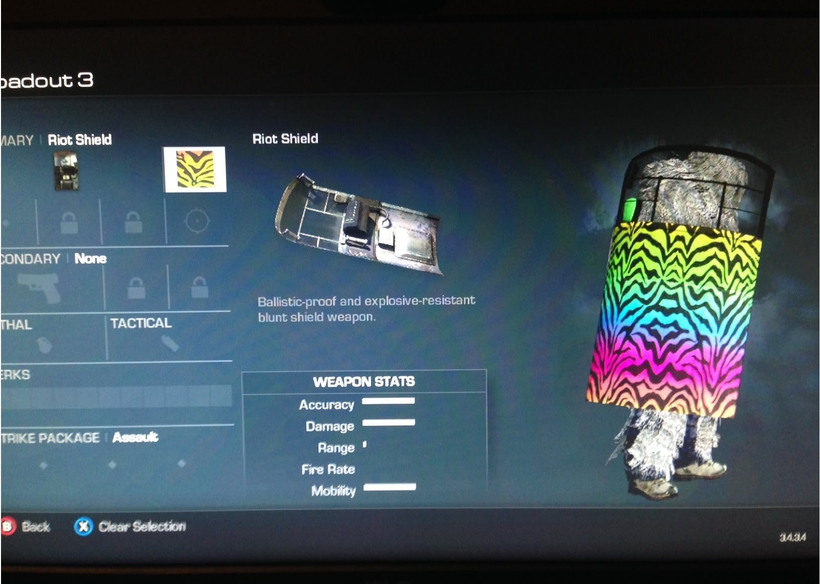 Selling spectrum camo 30-50 dollars DM me if you wanna buy