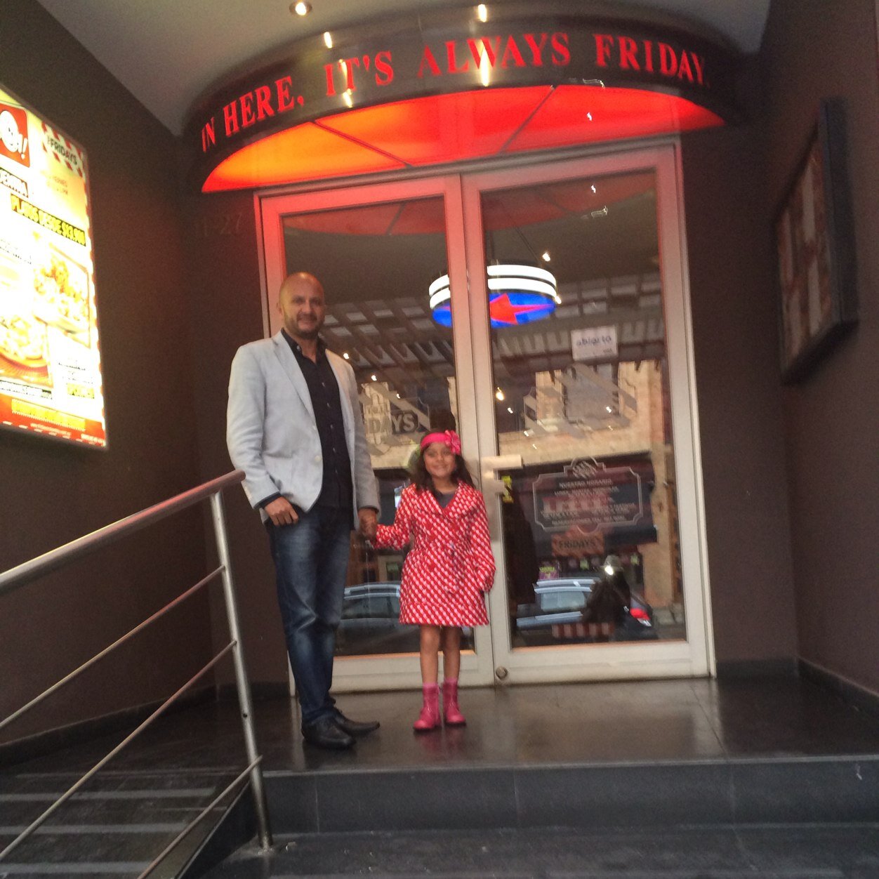 victorvmuv's profile picture. 