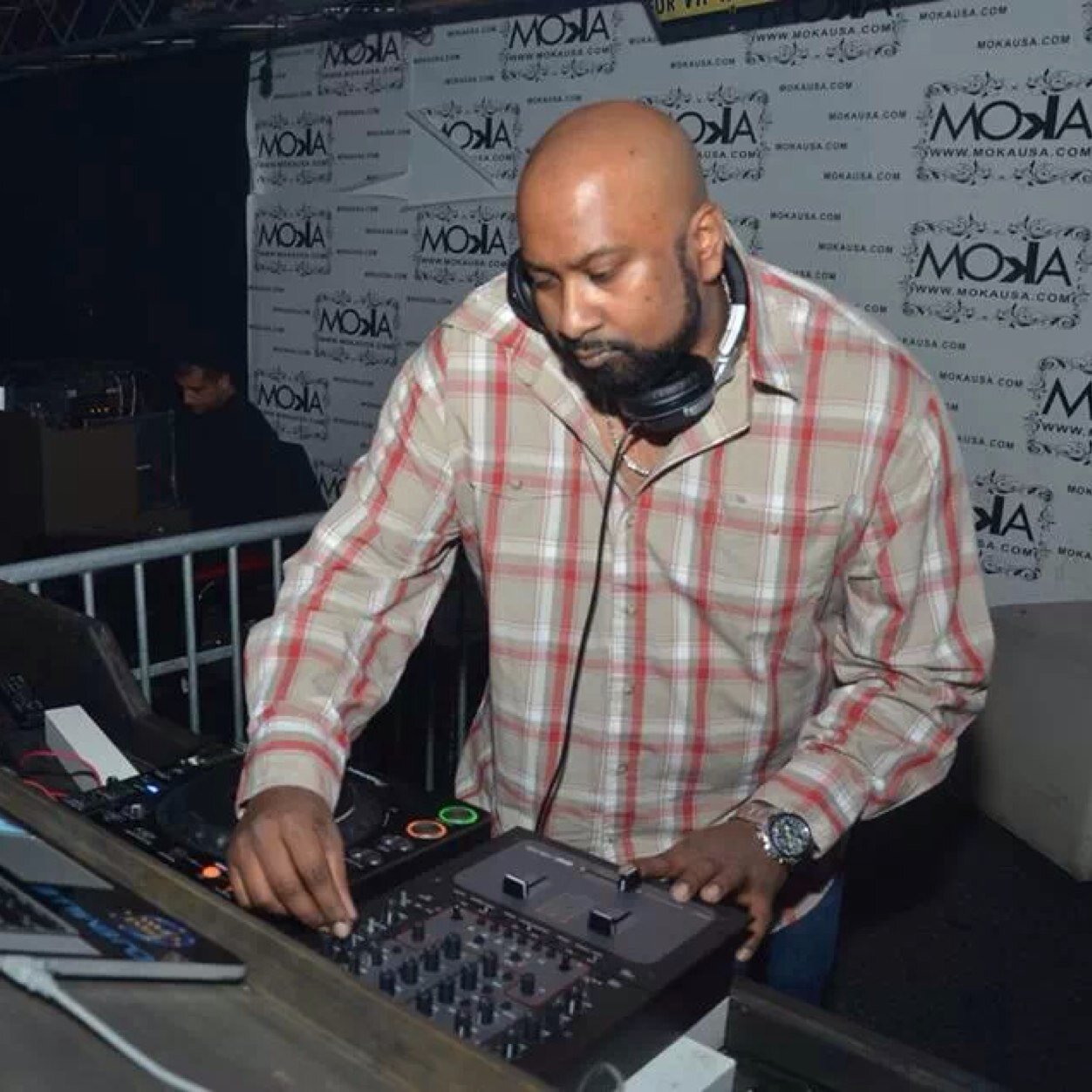 DJ Emille on FB SnapChat and IG #djemille #firstclassdjs #djemillefirstclass