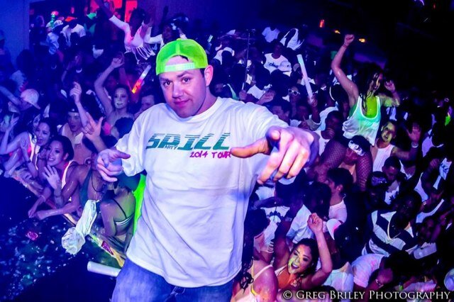 God,family,country,music! I am a Dj based in North Carolina..Follow me on my travels!! I spin you dance! #NCdjs