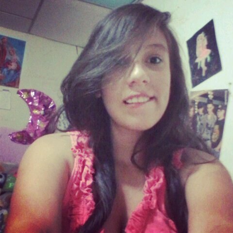 BFF: AJLO, DACA, eeposita te quiero GEBM  ^^ amo a mi familia y soy fea /.\