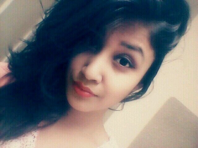 I am a student. I love to sing, sketch,  dance.. im crazy about animals ^_^