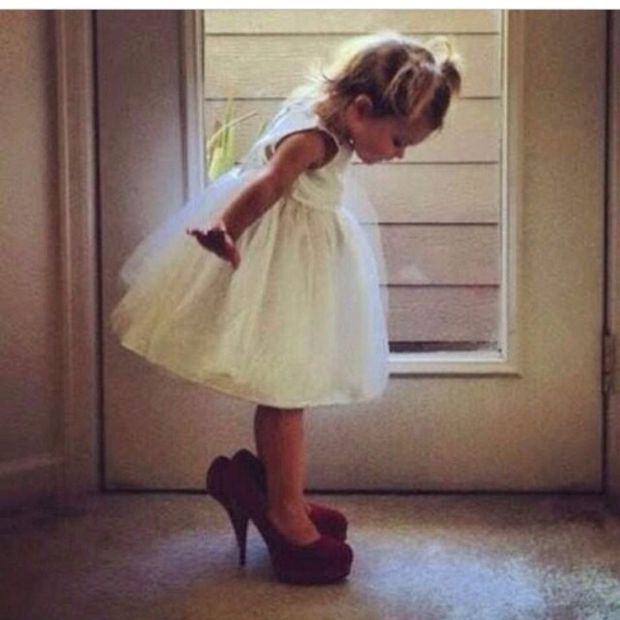 hessahfn's profile picture. 