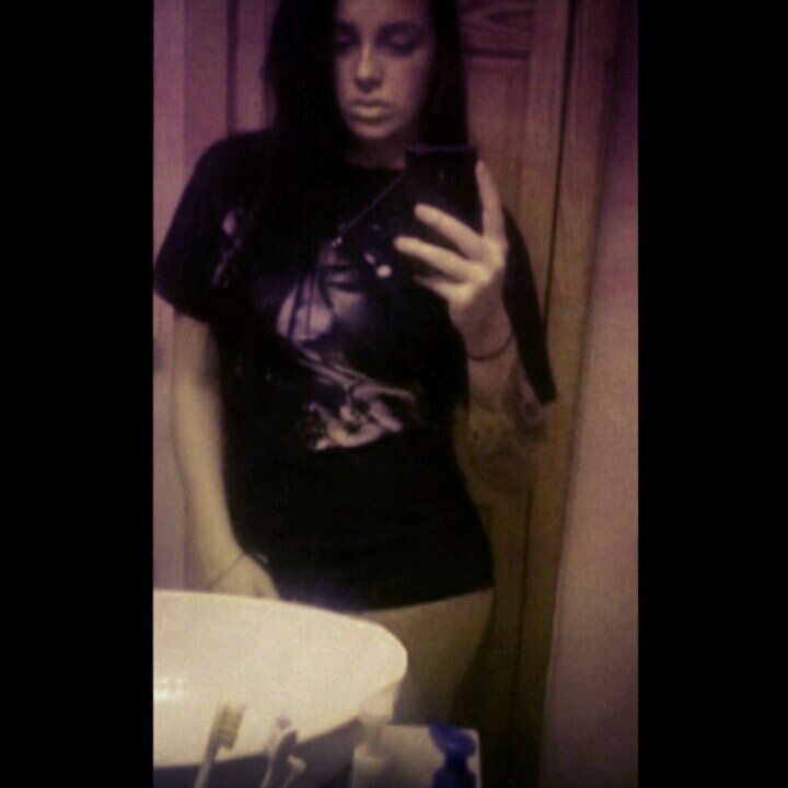Snapchat; Cassandra_A23|| Instagram; Cassandraanicole|| Kik; Cassandraanicole