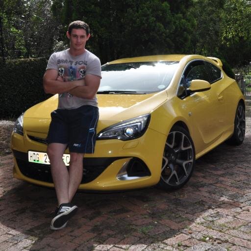 Co-owner of @launchcontrolsa. Drive hard, hit every apex and always hang the tail out.
