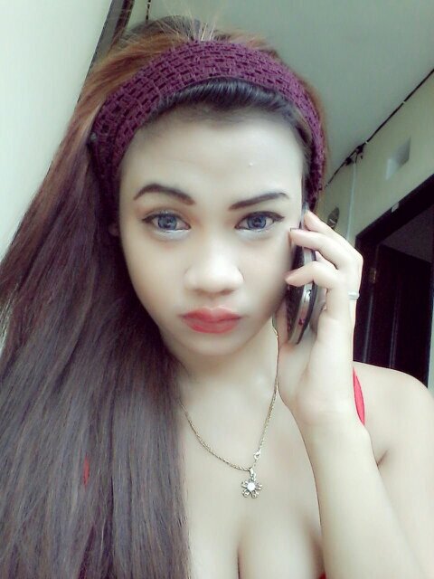♥allah ♥single ( path nurjana putry kau ) manado