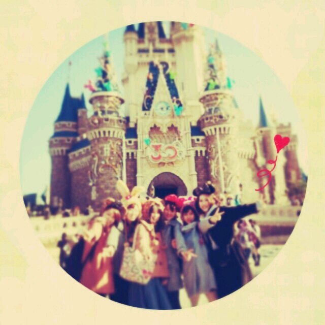 Taylor Swift*+
 FTISLAND