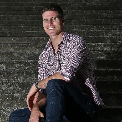 AlexAsherNZ's profile picture. CEO of Moxiee - tech entrepreneur - explorer - runner - scales impact of top pts, nutritionists and health coaches - shares best on passions & startup life