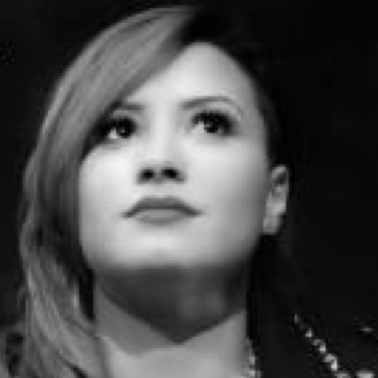 New York Kesha 3/7/14 Demi 1/28/11 Insta- demisonlyshorty . demidevotion and boyvato are the way to go(: