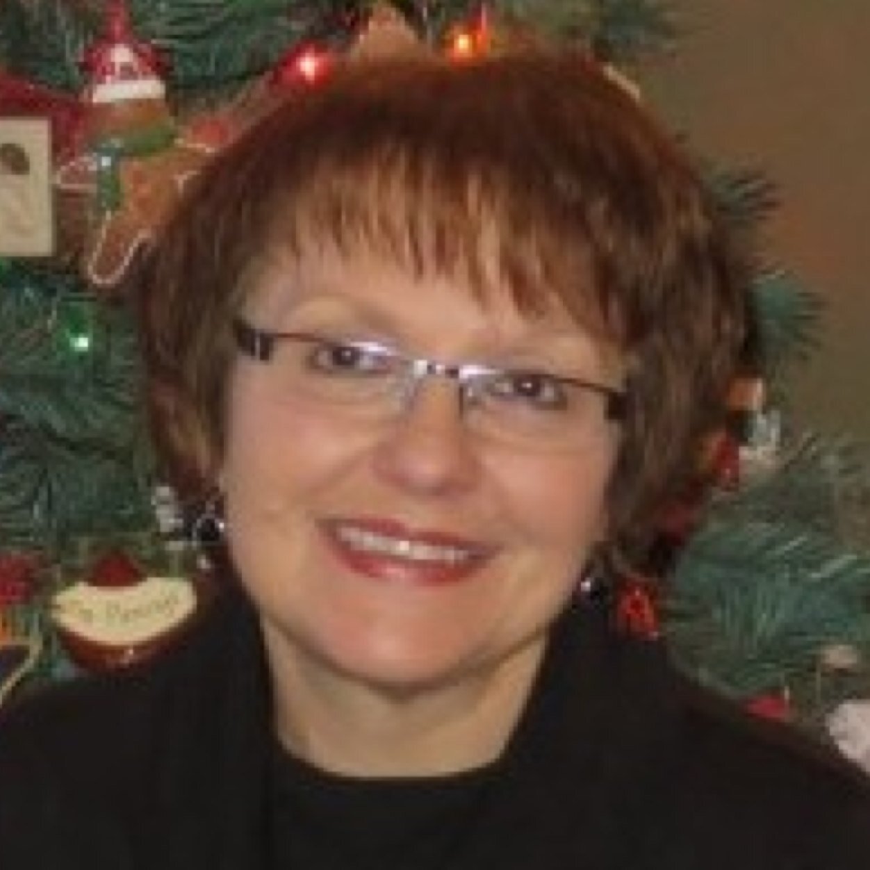 wife, mother, nanny to Isaac, retired Kindergarten teacher, avid walker and hiker.