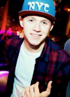 I'm all about food and boybands.                                                           0/5 & 0/4