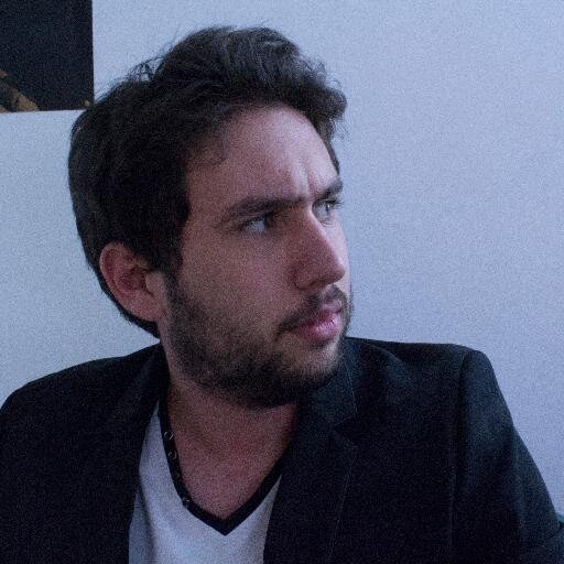 je fais des trucs sur Internet et chez @FictionPlay
