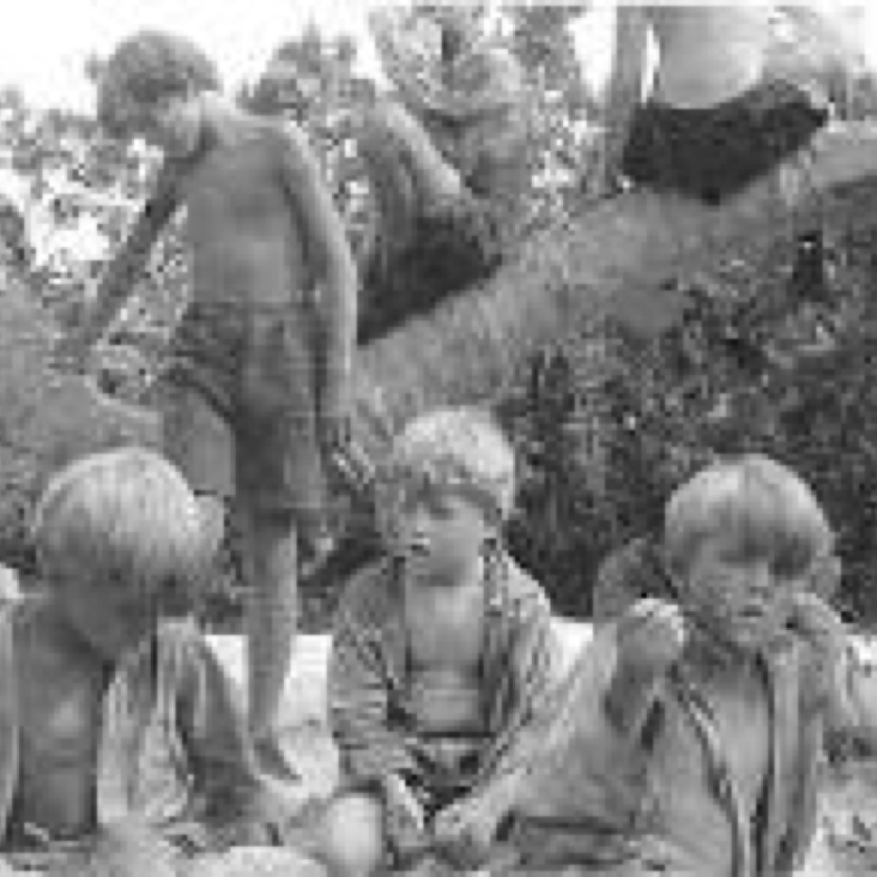 ThoseLittluns's profile picture. 