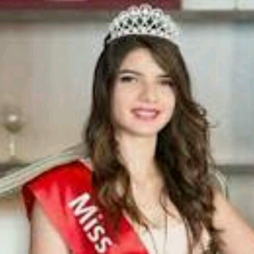 2001amina2014's profile picture. 