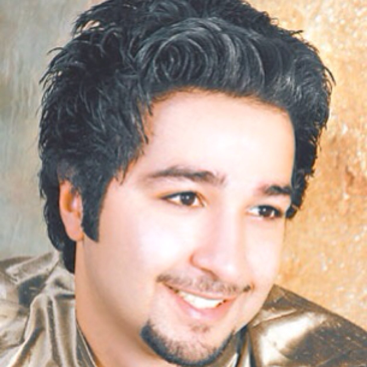 ‏الله يعزك يابوناصر