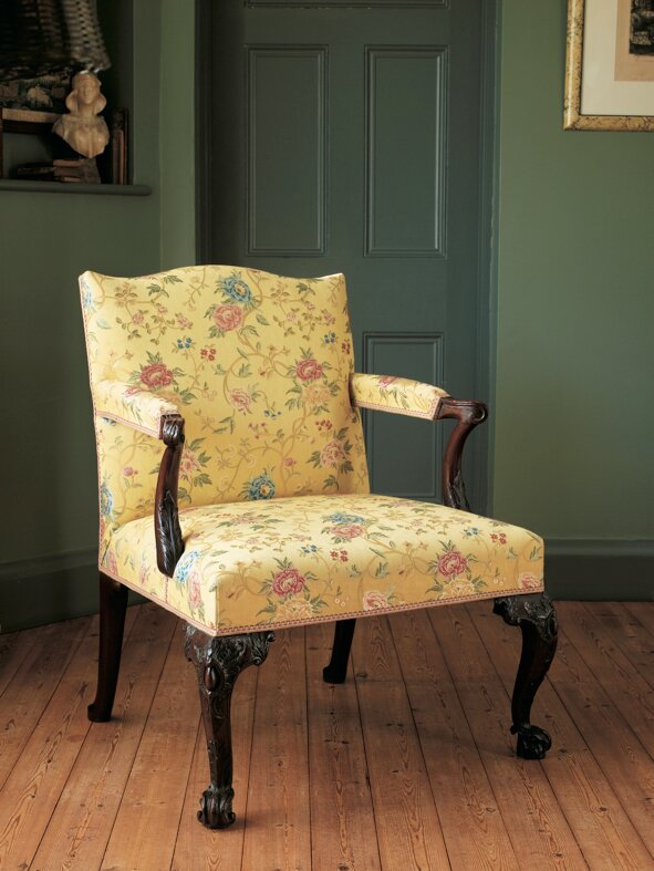 BlyLondon's profile picture. Established 1891. Professional antiques and decorative arts consultant, dealer, adviser and procurer. Provenanced pieces a speciality. Restoration & valuations.