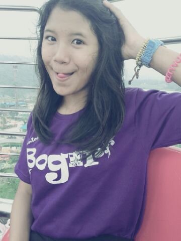 S.40 jhs 8A @SevenDirection_|yg paling segalanya ya cuman @AuraArian @agustina_ulfah :*{}|@VIII_Awesome {}:*