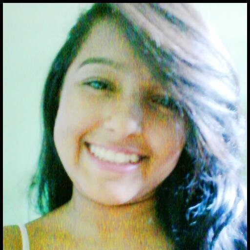 -16 anos,Namorando , simpática , Vascaina, ♥,sagitariana,sou teimosα, vingativa, ciumentα, confusα, estressαdα , antipatica .em fim segue aê ! *0*
