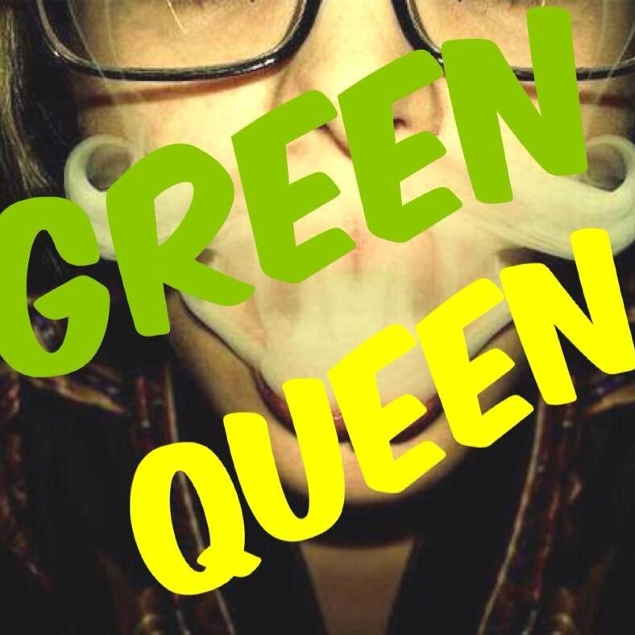 Tell me a trippy story. Enlighten me. Ask me random questions. Follow my instagram while youre at it. @green_queen69