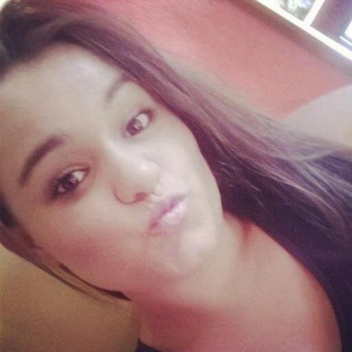 19 anos , aquariana :]