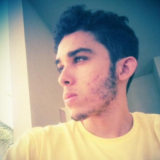 Flamenguista,16 anos,faixa branca de Taekwondo,fã de Sobrenatural,http://t.co/awv4yLYOWB