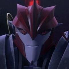 トランスフォーマープライムのディセプティコン闇医師メディックノックアウトの日本語版非公式botです。全52話登録済みです。創作台詞もあります。フォローは手動です。飽きた、イメージに合わない等の場合はブロックでお願いします。フォロー前に説明書をご一読ください。