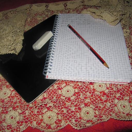 vtuillet's profile picture. Professeure agrégée d'allemand en lycée et CPGE, encore en recherche sur le numérique dans l'éducation, mais avec de plus en plus de convictions...