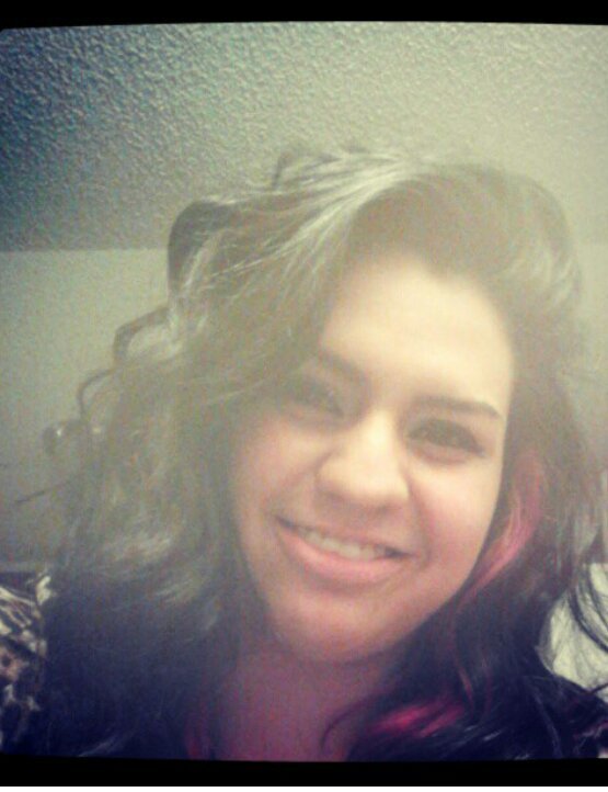 love to sing music is my life going to become a singer/ im 17/ single/ love my family/ livin' everyday in the moment/ follow and I'll follow back!!