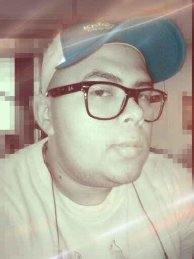 DECerritosV's profile picture. 