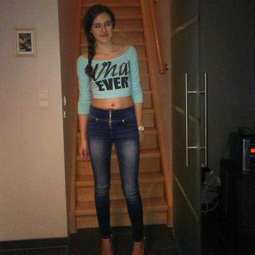 Wish it. Dream it. Do it.                            18 and in love with dancing and fitness! xx