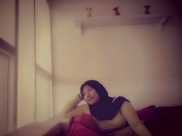 lindalindoo92's profile picture. ♥ travelling, ♥ hijab, ♥ coffee, ♥ simple, and no hope no future