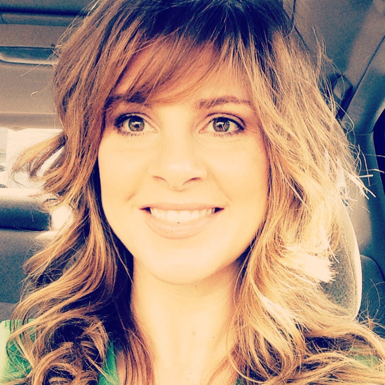 Strength, Curls & Whirls! Married a Techie, Mom of Boys, UofL Alum/Fan & Med. Device Sales. Work Hard. Play Hard!