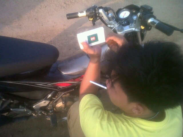The time is many ♦cwkhdfrdgbhdxjkdklkkDk kkkdF bb jsay™