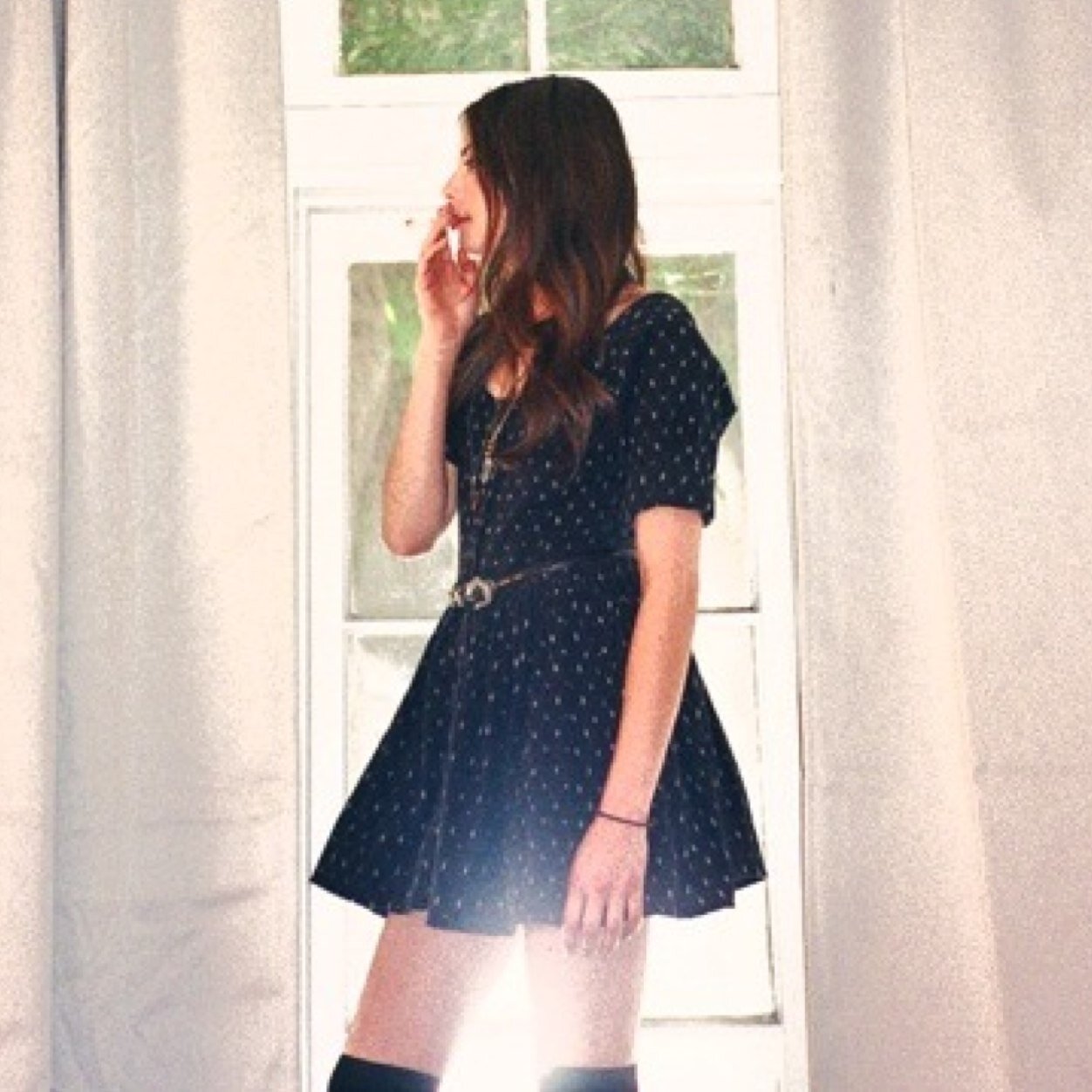 They tell me to stay strong, but they have no idea what it feels like to feel so weak. ||RP|Arrow|MC||