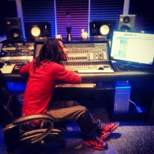 blow_geez Profile Picture