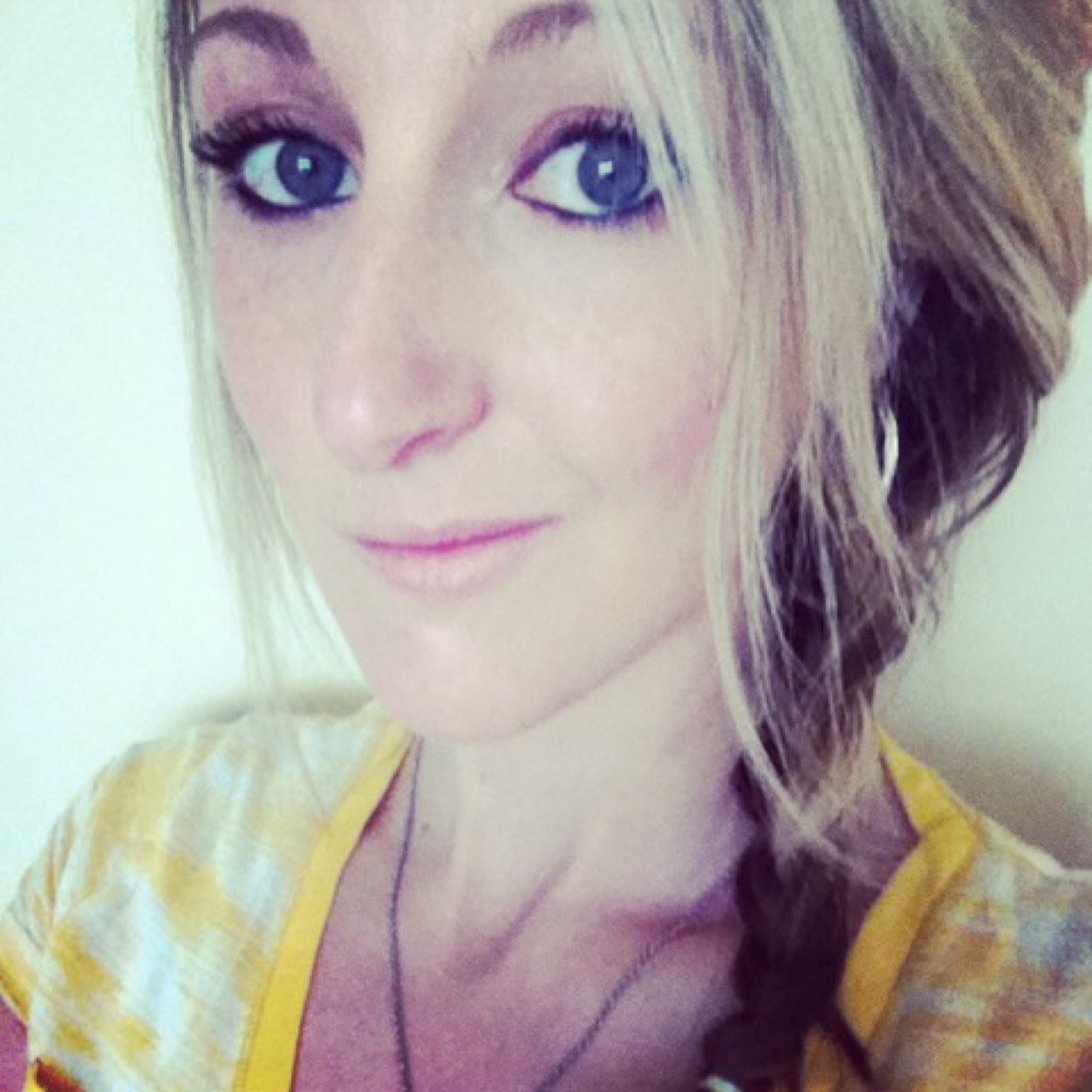 rj_holter21's profile picture. ....ʝυѕт α gιяℓ ιи нєя σωи ωσяℓ∂....