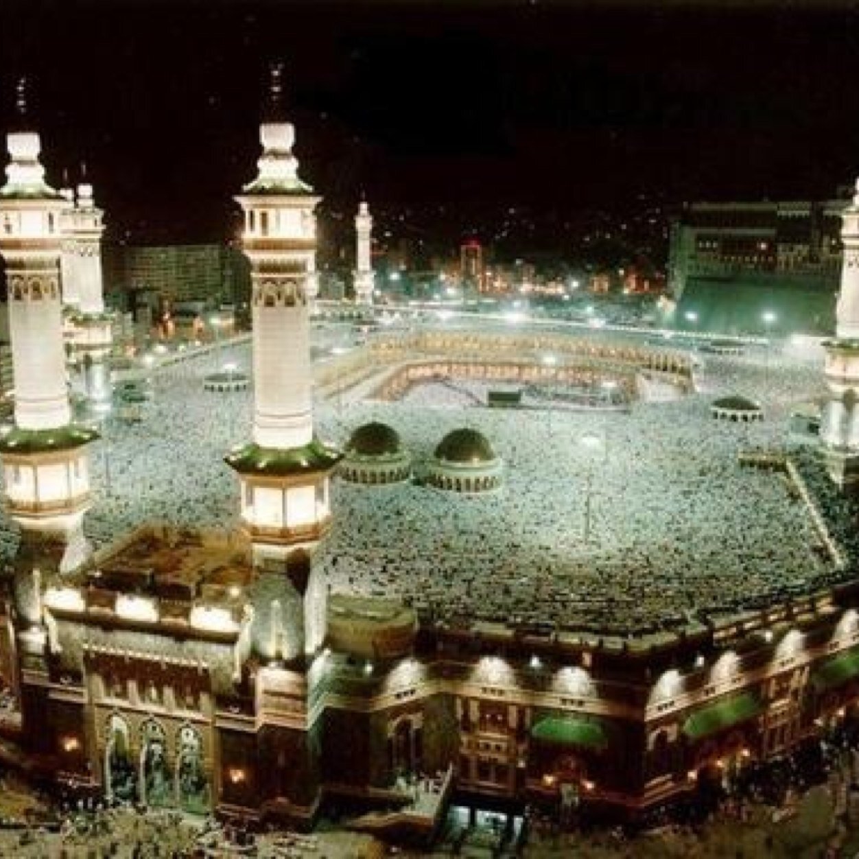 ((الا بِذِكْرِ اللَّهِ تَطْمَئِنُّ الْقُلُوبُ))