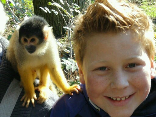 abonneer op TuiderL gaming of als je minecraft heb ga naar http://t.co/22s0cTxxCl