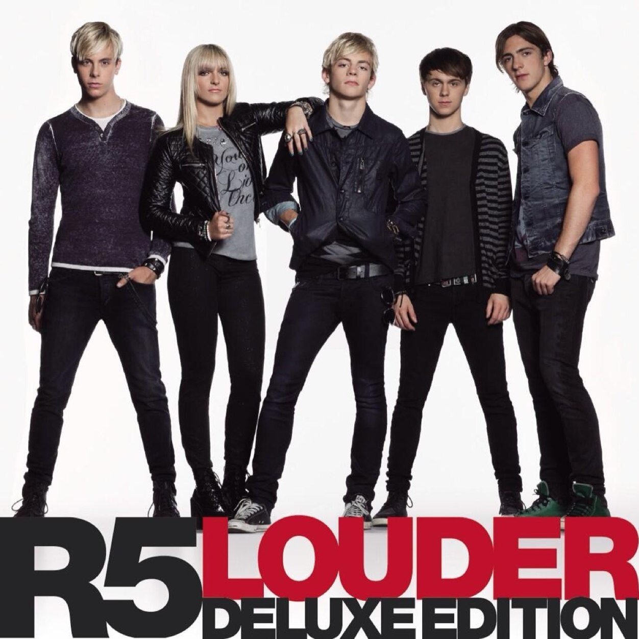 Soy Lauratica,Rosser, Selenator, Rauratica ,Tinista, R5er y me encanta la serie Austin & Ally y Big Time Rush :-D