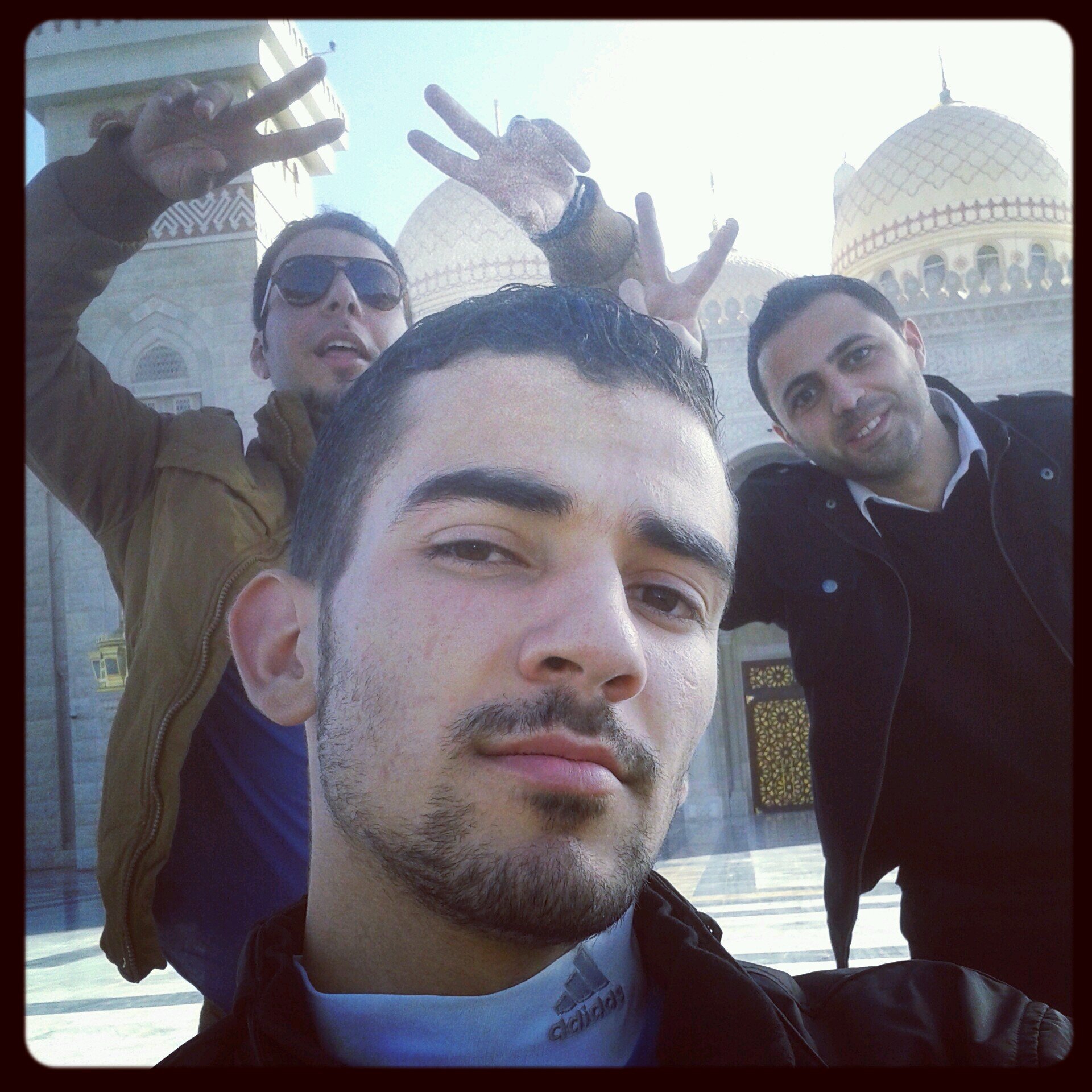 ‏‏ياشاقيــہ لحبيبكــہ ♥ ليتكــہ ماشقيتــہ