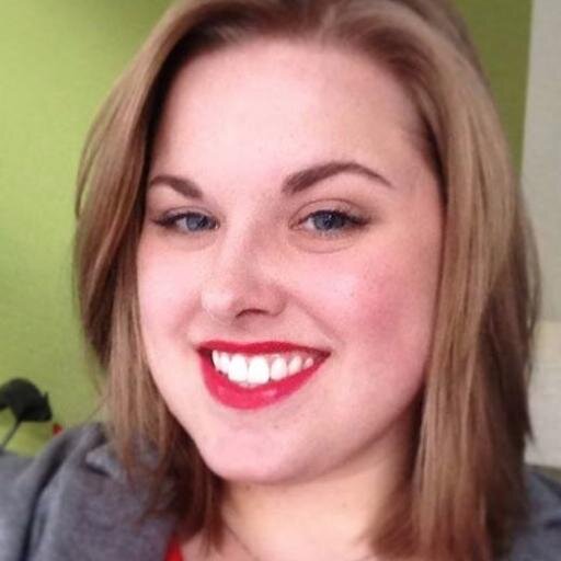 carlyraemc's profile picture. 